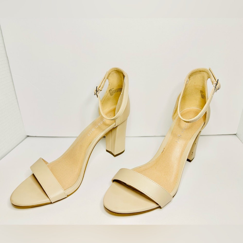 Madden girl Beela Heel size 8.5